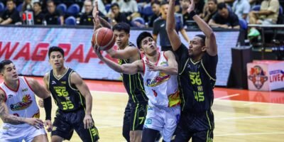 Gian Mamuyac leads Rain or Shine’s charge with 22 points in Game 5 [PBA Images]
