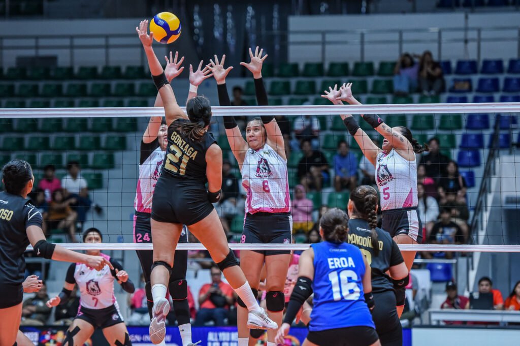 Soltones and Soyud combine for 42 points as Akari survives a determined ZUS Coffee squad [PVL Images]