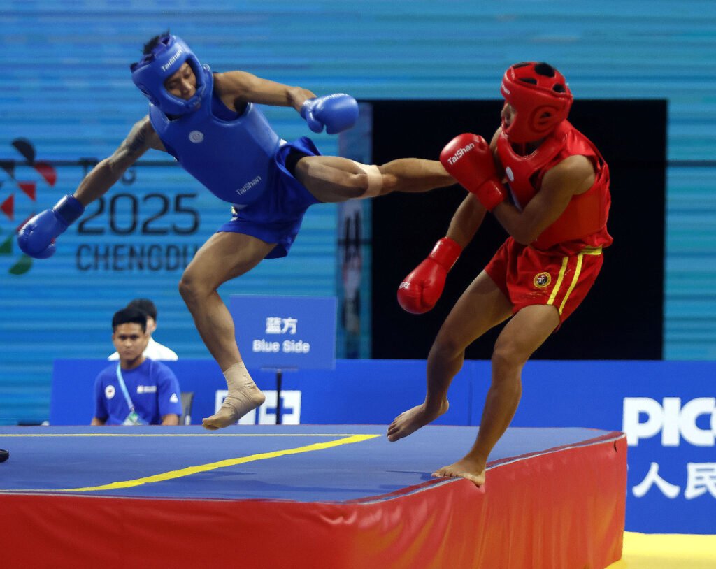 Baylon in action during his aggressive performance against Kazakhstan’s Karimov