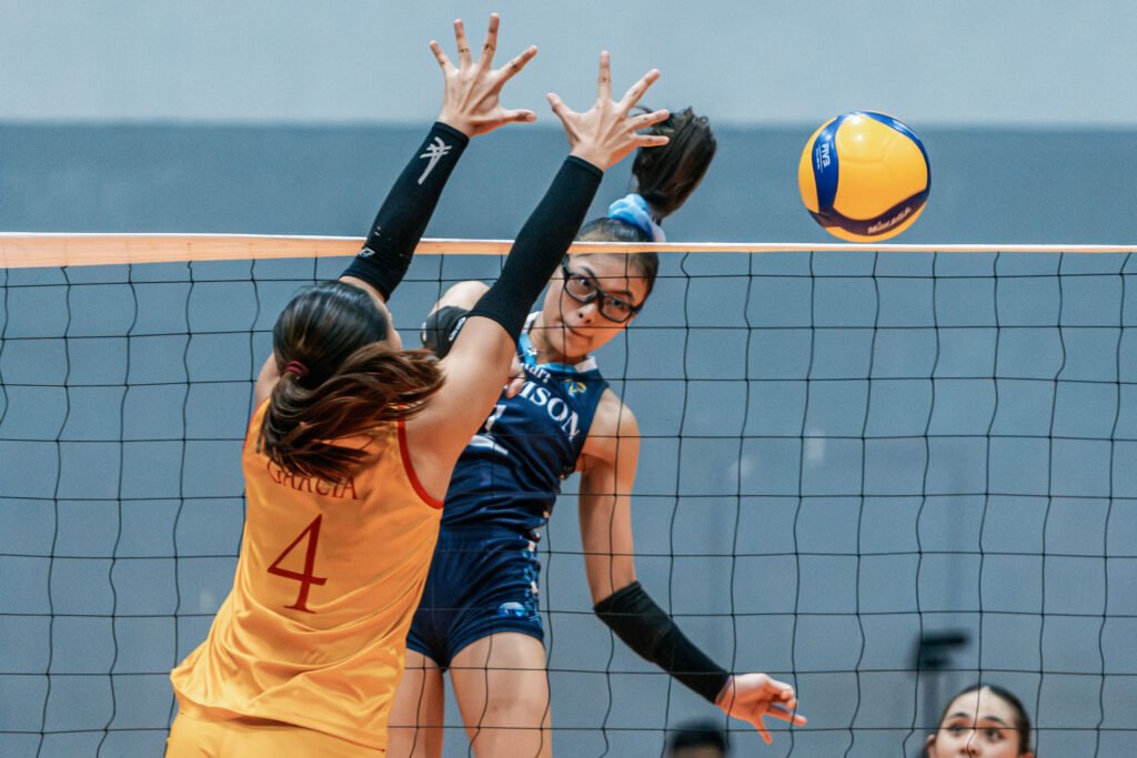Shaina Nitura delivers a powerful spike for Adamson University. [PVL Images]