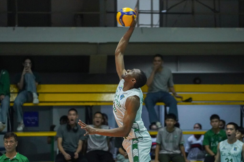 Issa Ousseini rises against NU in the V-League Collegiate Challenge. [PVL Images]