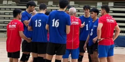 MEMBERS of the Alas Pilipinas Men huddle around Italian head coach Angiolino Frigoni in training camp at the Santo Tirso Sports Facility in Portugal. [photo credit: PNVF Commumications]