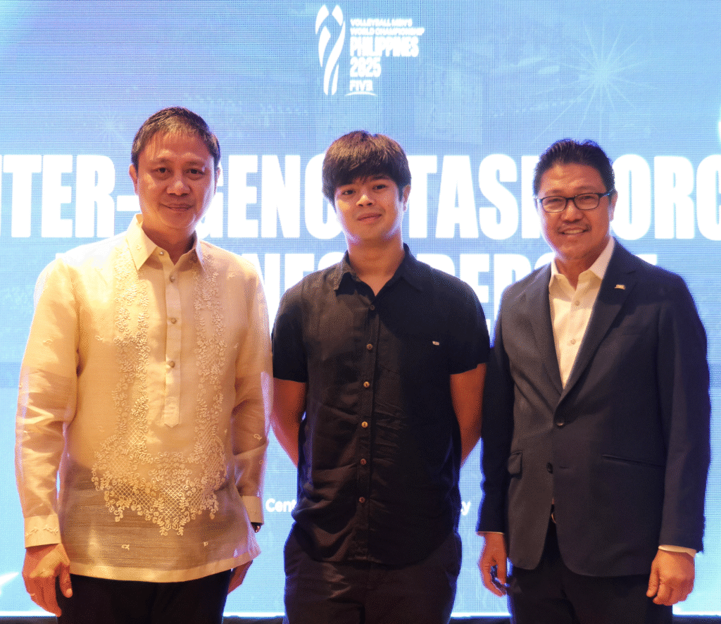 LOCAL Organizing Committee co-chairman William Vincent “Vinny” Araneta Marcos (center) with Philippine Sports Commission chairman Patrick Gregorio (left) and Philippine National Volleyball Federation president Ramon “Tats” Suzara.