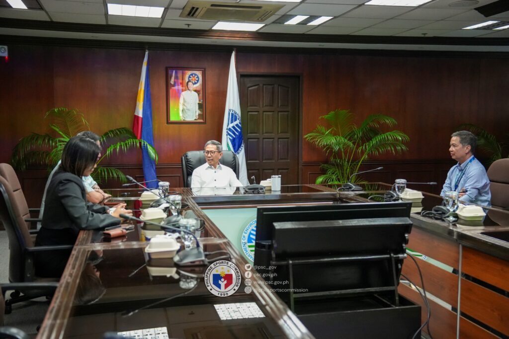 PSC Chairman Pato Gregorio (left) and DENR Secretary Raphael Lotilla will design a plan to transform the Ninoy Aquino Parks and Wildlife Center in Quezon City into a vibrant and multi-purpose space for sports activities, recreation and physical fitness.