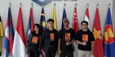 (From left) Gabriela Kuncoroyak, Ertsberg Tjahyosedjati, A H M Robayed, and Md Sajedul Haque Tanvir representing Taylor’s University at the ASEAN Youth Exchange (AYE) 2025 in Bangkok, organised by the ASEAN Youth Organization with Taylor’s Centre for Family Business (TCFB) as a collaboration partner.