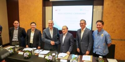 Ayala Foundation, Inc. Chairman Jaime Augusto Zobel de Ayala (third from left) and MVP Sports Foundation, Inc. Chairman Manuel V. Pangilinan (fourth from left) forge a landmark partnership uniting their two powerhouse institutions in a shared mission to uplift Filipino communities through sports excellence during Monday’s MOU signing at the Fairmont Hotel in Makati City.