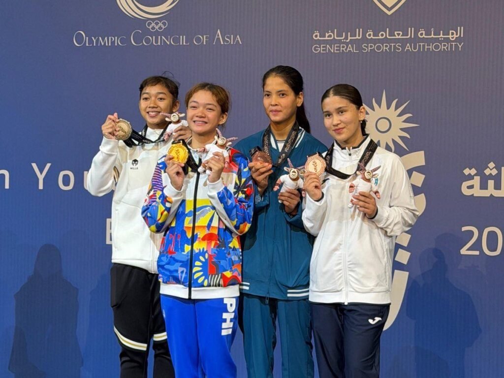 Kram Airam Carpio beams after winning the Philippines’ first gold medal in pencak silat. [POC photo]