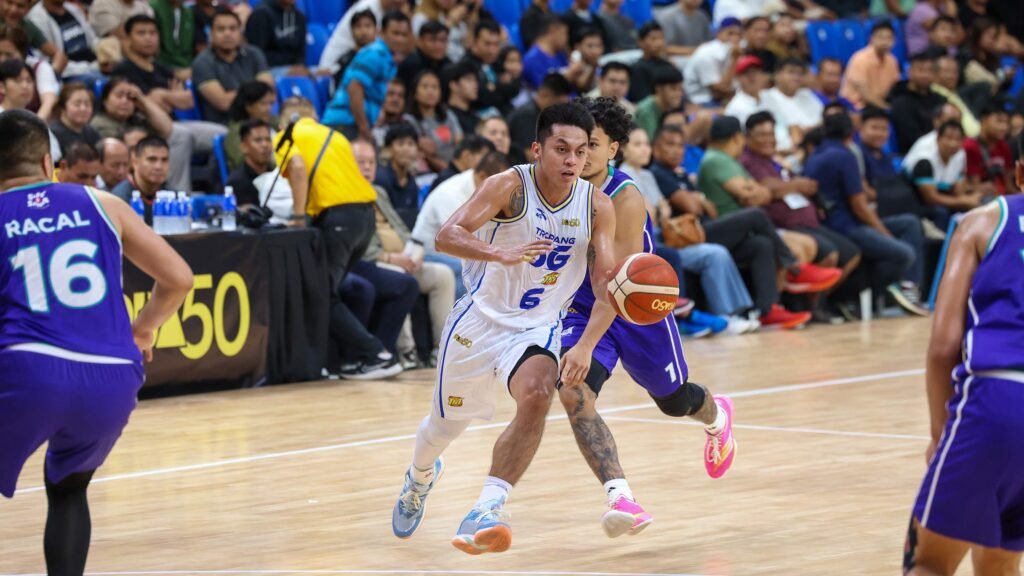 Rey Nambatac explodes in the clutch to carry TNT Tropang 5G past Converge in Vigan. [PBA Images]