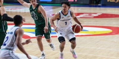 Juan Gomez de Liano records his second triple-double of the PBA season. [PBA Images]