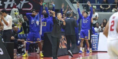 LA Tenorio celebrates his first win as Magnolia head coach at the Smart Araneta Coliseum. [PBA Images]