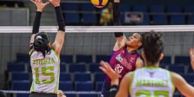 Marlee Smith hammers a crosscourt kill for Choco Mucho against Nxled. [PVL Images]