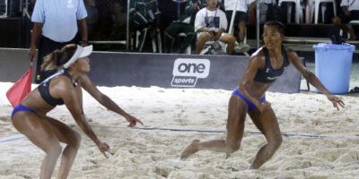 Sisi Rondina and Bernadeth Pons in action at the Nuvali Sands Court. [PNVF photo]