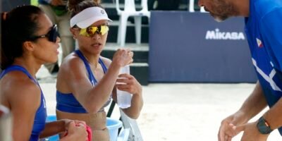 Sisi Rondina and Bernadeth Pons in action during the Volleyball World Beach Pro Tour Challenge. [PNVF photo]