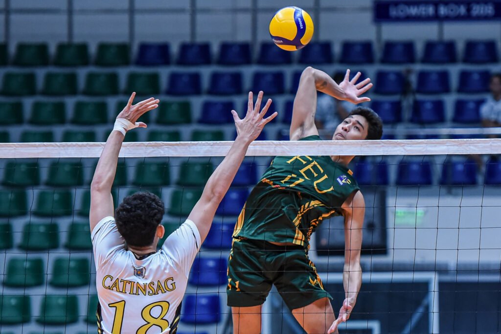 Lirick Mendoza continues his stellar play to lead the Tamaraws past the Golden Spikers. [V-League photo]