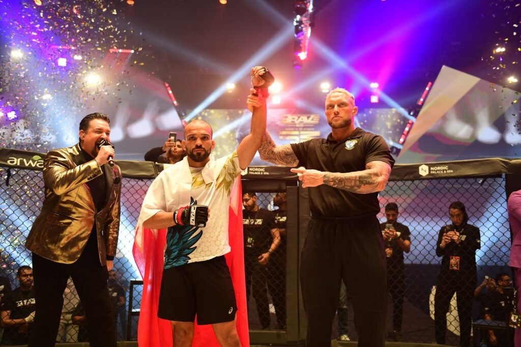 Kooheji celebrates one of his nine victories under the BRAVE CF banner.