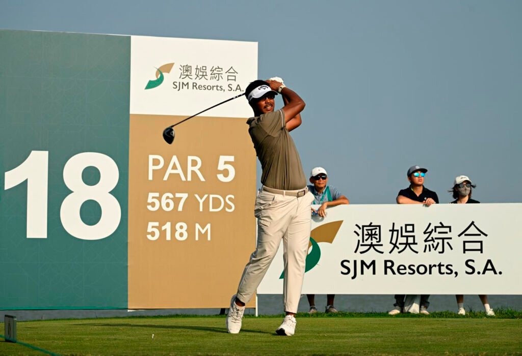 Sarit Suwannarut showed steely resolve to keep his lead at the SJM Macao Open with a third-round 66. [Asian Tour photo]