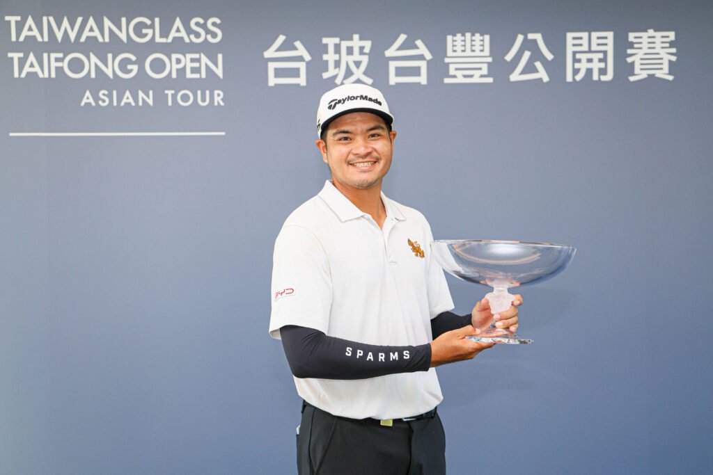 Ekpharit Wu’s composed finish at the Taiwan Glass Taifong Open secured his maiden Asian Tour victory and a major jump in the Order of Merit. [Asian Tour photo]