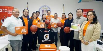 DepEd and Gatorade officials formally launch the Fuel Tomorrow Academy.