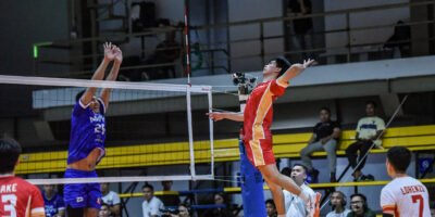 Jay Rack De La Noche leads Cignal’s offense with 10 points. [PVL Images]