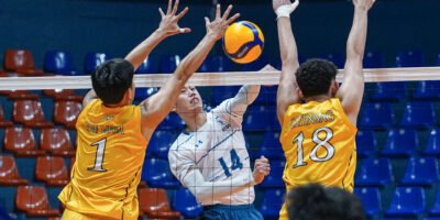 Ryutaro Aun powers Kindai University to a strong start in the third set. [Spikers Turf photo]