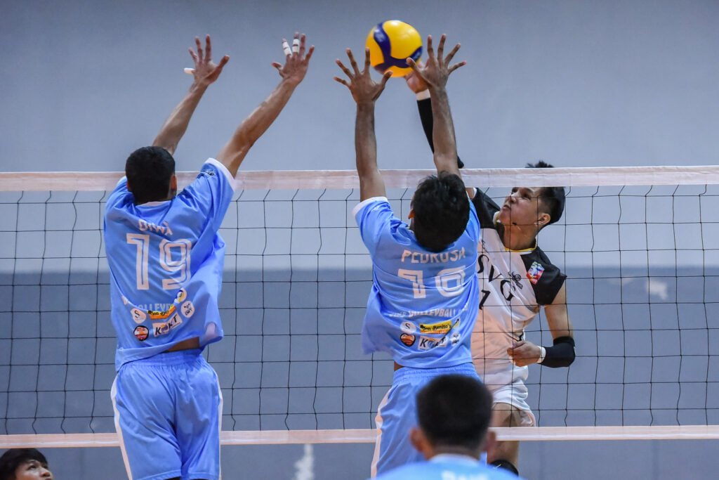 Shawie Caritativo delivers a standout all-around effort for Savouge. [PVL Images]