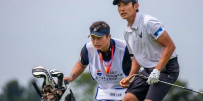 Lee finished hot with birdies on 17 and 18 to grab sole possession of the lead. [Asian Tour photo]