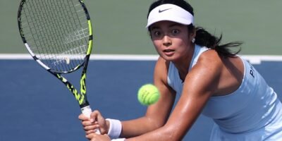 Precision and composure on center court—Eala continues PH’s medal hopes in tennis. [POC Facebook]