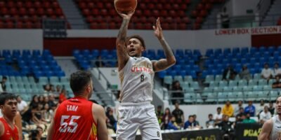 Calvin Abueva puts Titan on his back as the Giant Risers survive another elimination test. [PBA Images]