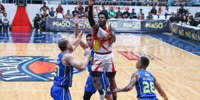CJ Perez scores 17 points in the third quarter to lead San Miguel Beer past TNT. [PBA Images]
