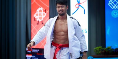 Dean Roxas celebrates after securing a quick submission victory for the Philippines. [POC Media Pool]