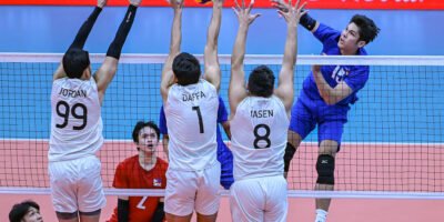Alas Pilipinas’ Marck Espejo attempts a spike against Indonesia during the 33rd SEA Games men’s volleyball. [POC Media Pool]