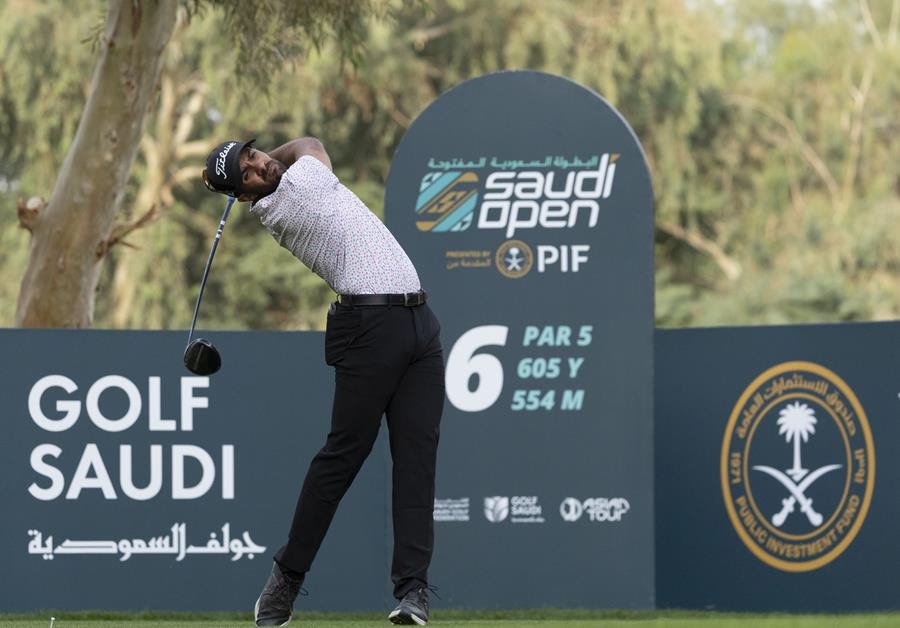Saptak Talwar sets a course record with eight-under 64 to lead the Saudi Open [Asian Tour photo]