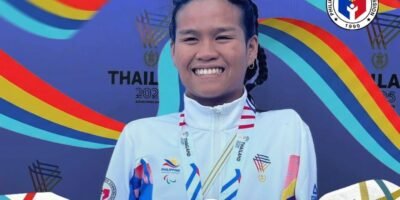 Angel Otom celebrates after winning the women’s 50m freestyle S4-S5 at the ASEAN Para Games. [photo credit: Philippine Sports Commission]