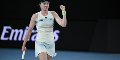 Rybakina reacts after sealing match point to reach the Australian Open final. [Xinhua photo]