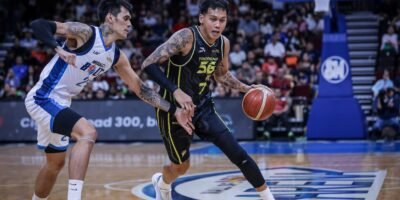 Poy Erram powers TNT past Meralco with a 27-point performance in Game Four. [PBA Images]