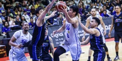 Calvin Oftana attacks the basket during TNT’s fourth-quarter surge against Meralco. [PBA Images]