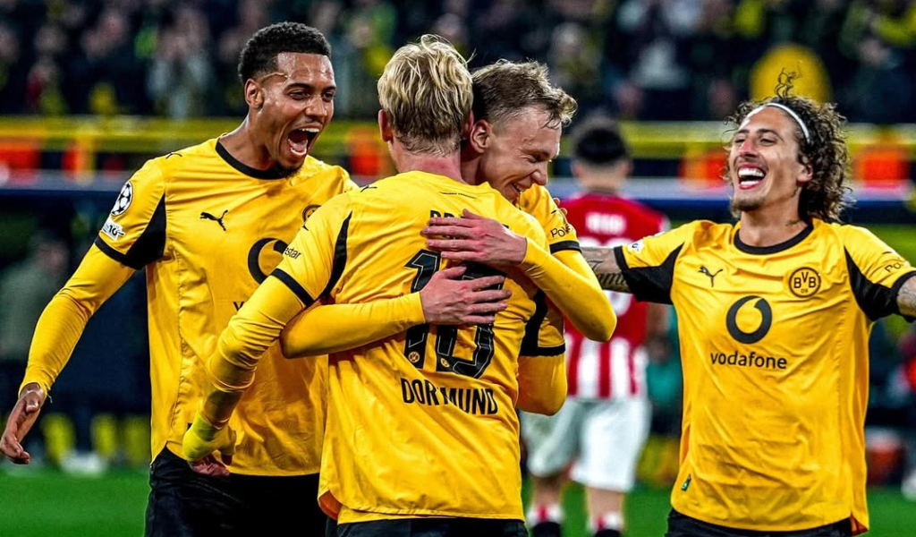 Borussia Dortmund celebrate a dramatic late equalizer against Eintracht Frankfurt. [photo credit: Maximilian Beier Instagram]