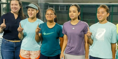 Kaye Ann Emana (third from left) earned a wild card slot to the Philippine Women's Open qualifying round after beating Elizabeth Abarquez (second from left) in the finals of the PHILTA qualifying meet at the Rizal Memorial Tennis Center last Thursday night. [PSC photo]