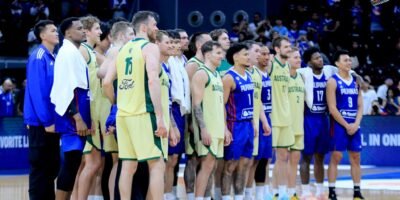 Gilas Pilipinas fought hard but fell to Australia 93-66. [photo credit: Peter Baltazar]