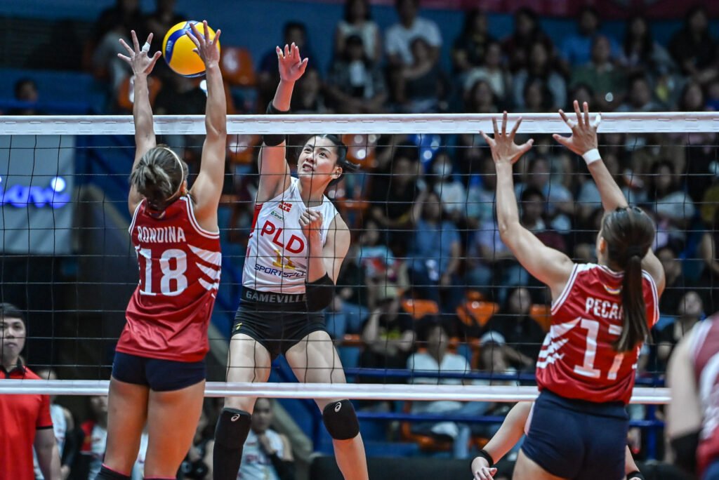 Kim Dy during PLDT’s comeback victory against Choco Mucho in the PVL All-Filipino Conference. [PVL Images]