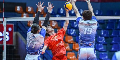 Jay Rack De La Noche powers an attack during AEP-Cabstars’ straight-sets win in the Spikers’ Turf Open Conference. [Spikers Turf photo]