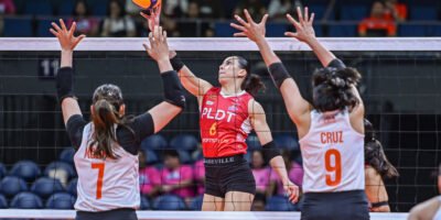 Savi Davison executes a key attack against Farm Fresh. [PVL Images]