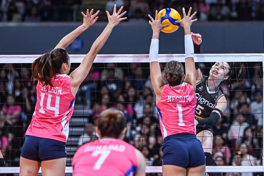 Vanie Gandler leads Cignal with a triple-double performance. [PVL Images]