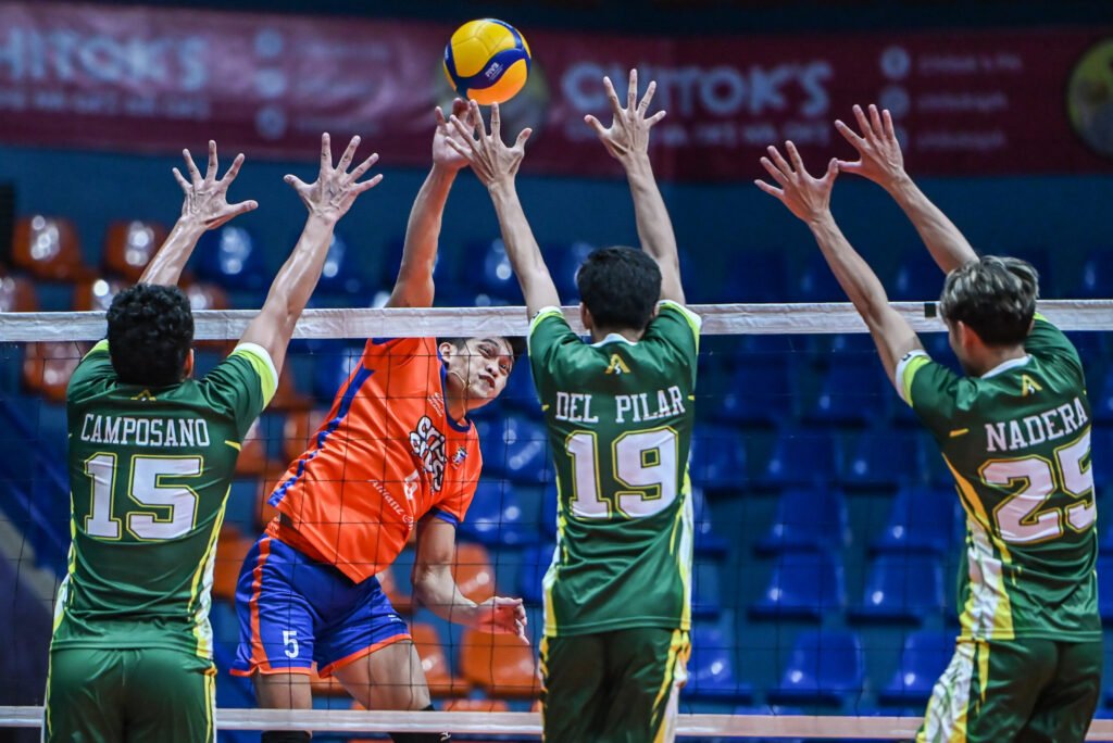 Jude Garcia powers the King Crunchers with a strong attacking performance [Spikers Turf photo]