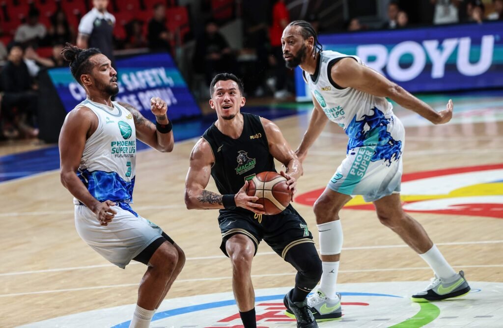 Jenning Leung powers Macau with explosive scoring display. [PBA Images]