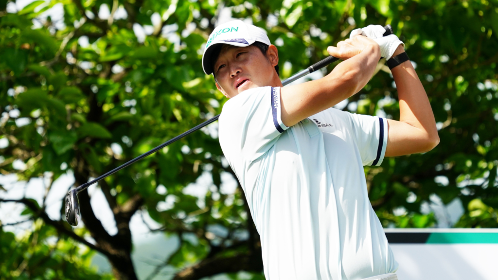 Jiho Yang at Woo Jeong Hills Country Club during the KOLON Korea Open second round. [Asian Tour photo]