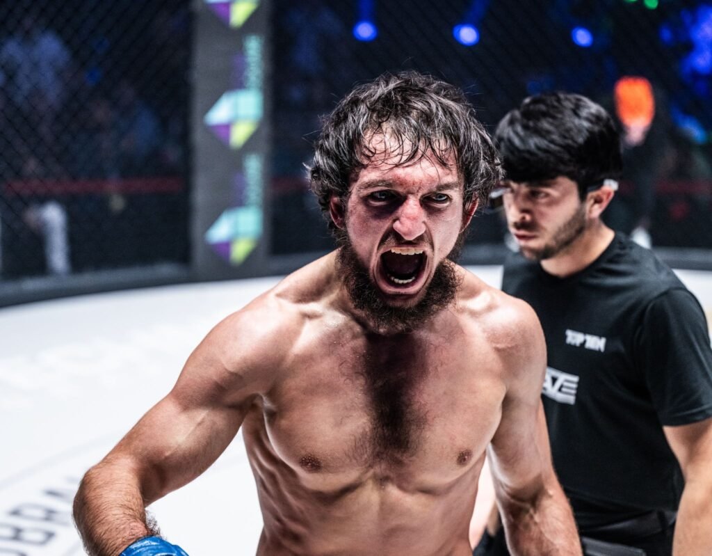 Omar Solomanov aims to remove the interim tag against Nicholas Hwende at BRAVE CF 105.