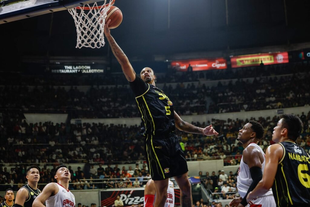 A 53-point masterpiece from Chris McCullough kept TNT's title hopes alive and sent the Commissioner’s Cup Finals the distance. [PBA Images]