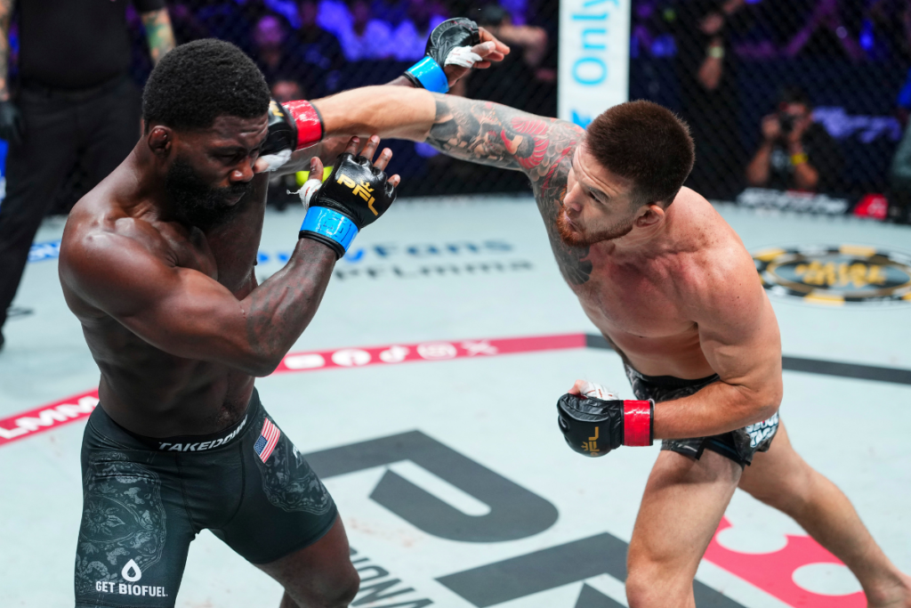 Johnny Eblen def. Impa Kasanganay via KO (Round 3, 2:39) – Interim PFL Middleweight Championship [PFL photo]
