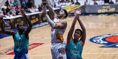 Rain or Shine improved to 1-2 after defeating Phoenix in the PBA Governors' Cup. [PBA Images]